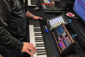 A person playing the Meyer MD850 Vibes live on SuperBooth 2026